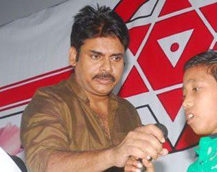 pawan-kalyan-uddhanam-tour-has-an-inherent-message-to-ys-jagan