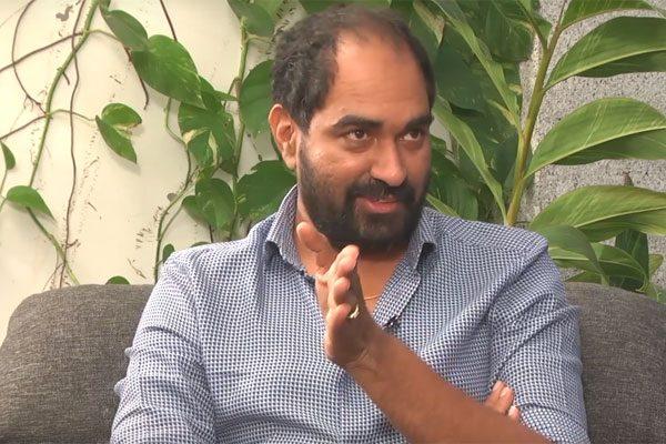 radha-krishna-jagarlamudi-slaps-stupid-fans-for-jai-balayya