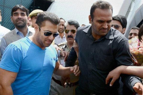 Salman Khan Acquitted in Illegal Arms Case