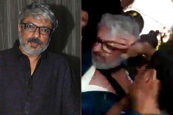 Sanjay leela Bhansali Attacked By Karni Sena