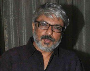 Sanjay leela Bhansali Attacked By Karni Sena