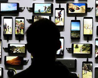 smart-phones-for-less-than-rupees-2000-cashless