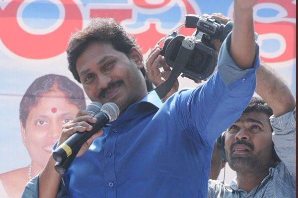ys-jagan-mohan-reddy-haunted-by-ed-to-go-behind-bars