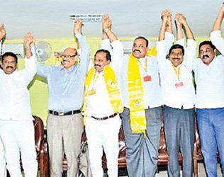Achama naidu mediates bhuma nagi reddy shilpa reddy brothers