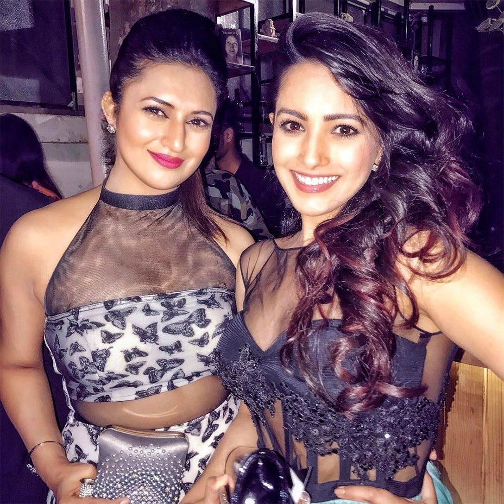 Anita Hassanandani and Divyanka Tripathi 'Bag Talk' Party