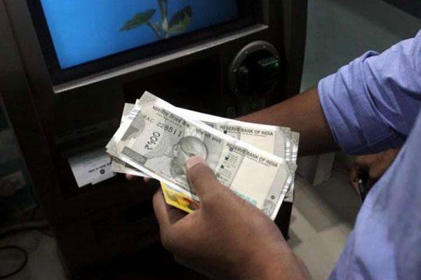 Cash Crunch Returns: Notes Smuggled to the Election States?