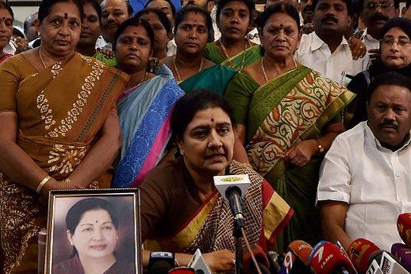 Chinnamma Sasikala Natarajan is no Amma Jayalalithaa- Hence Proved