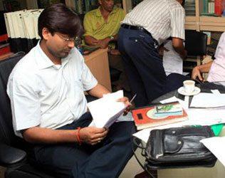 Demonetization - Income Tax Scanner to Go on for Two Years (1)