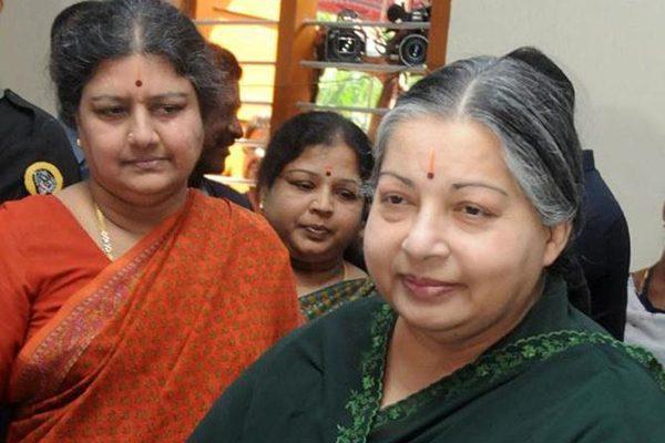 Did Sasikala Beat Jayalalithaa?