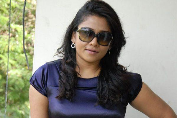 Jyothi - They Behaved Like Pativrata, I've Been trapped