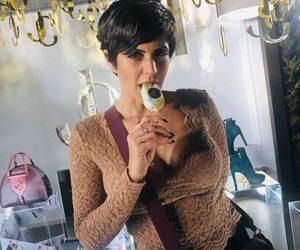 Mandira Bedi Hot Stills