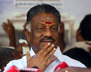 Panneerselvam Accepts Defeat Before the Floor Test?