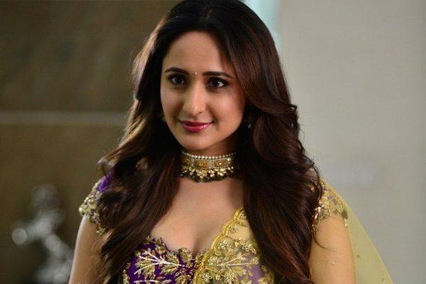 Pragya Jaiswal was Warned About Manchu Family