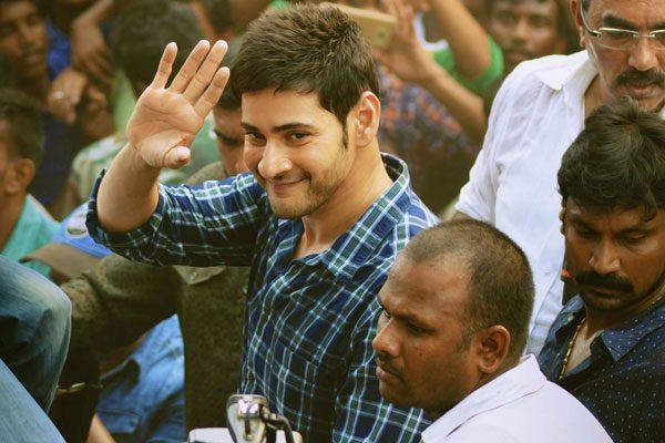 Same Old Story For Superstar Fans