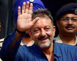 Sanjay Dutt Given Warning by the Police