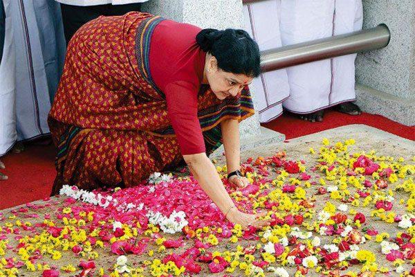 Sasikala Natarajan - Tamil Nadu poltics