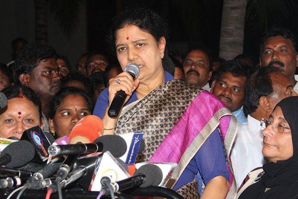 Tamil nadu politics under tremendous pressure