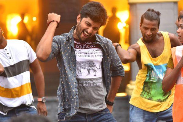 Terrific Openings For Nani Nenu Local Movie Collections 