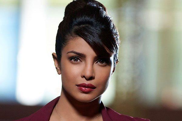 This Is My Original Nose, No Surgery Says Priyanka Chopra
