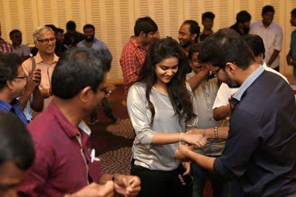 Vijay's-Gold-Bracelet-Gift-to-Keerthy-Suresh