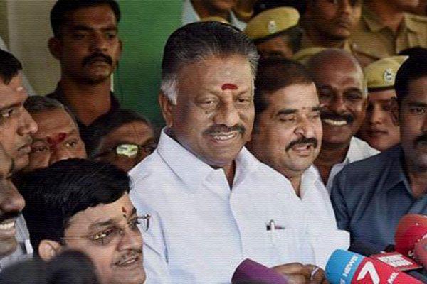 Why Is Paneerselvam So Confident Despite No Support?
