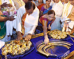 Why this fuss about KCR's Tirumala Offerings?