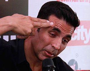 akshay-kumar-says-no-to-showbiz-magazine TV sHow