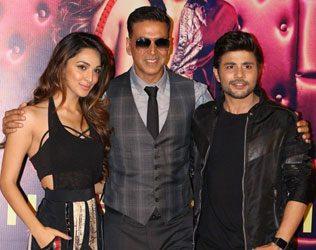 Akshay Kumar Advice to the Young Actors Alcohol Bill Producer