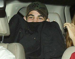 Akshay Kumar son Aarav Bhatia Switches on to Blush Mode on Seeing Camera