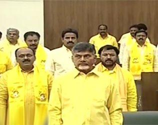 Amaravati Farmers Serve Food to Legislators in Velagapudi