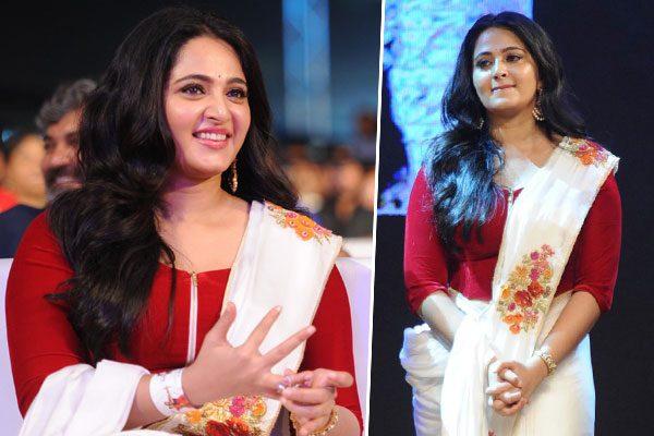 Anushka Shetty Diverting Attention on 'Baahubali 2'