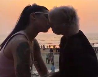 Bani Judge and Sapna Bhavnani Public Kiss