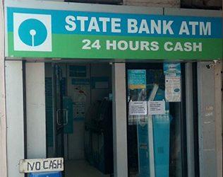 Cash-Crunch-in-banks