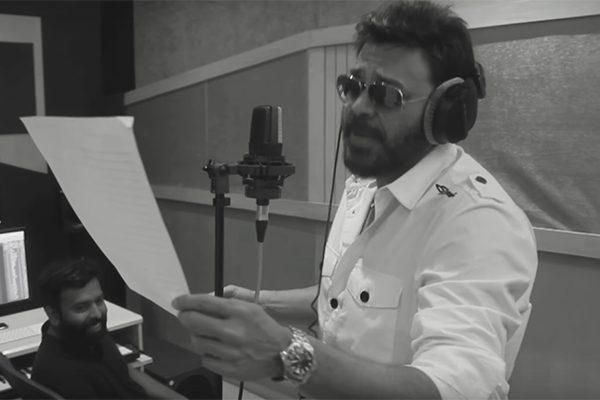 Check-out Venkatesh At His Quirky Best