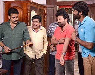 Director Changed 60-70% of 'Katamarayudu' Script!