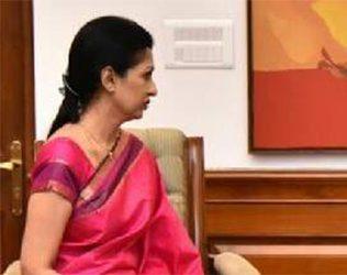 Gautami Tadimalla to contest in Tamil Nadu By Polls