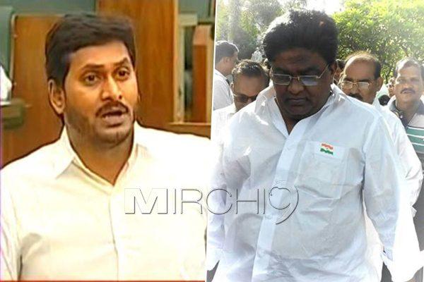 Jagan's Physics in B.Com Joke in Assembly