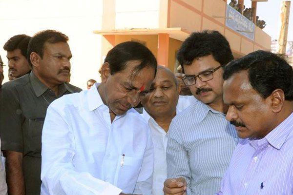 KCR to Take a Call on Narendra Modi After UP Results