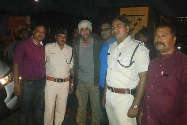 Ranbir-Kapoor--at-Bhopal-jail-for-Sanjay-Dutt-biopic