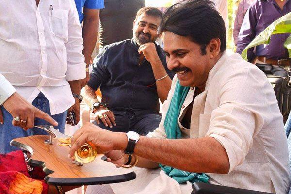 Sardar Gabbar Singh Distributor Losses - Katamarayudu News