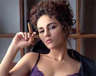 Seerat Kapoor Tollywood Nagarjuna Photoshoot