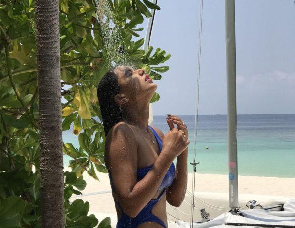 Sexy Water Adventures of Hottie Nia Sharma
