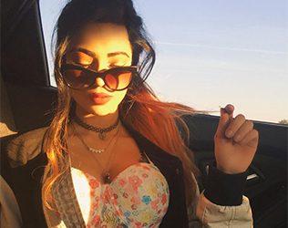 Pic Talk: Star Kid Sakshi Chopra Slut Shamed for Fab Figure