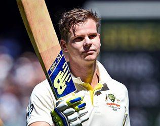 Australian-captain-Steve-Smith-abusing-Murali-Vijay