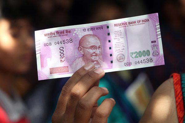 2000 Rupees Note Ban Latest News