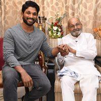 Allu Arjun Congratulates Kasinathuni Viswanath Photos