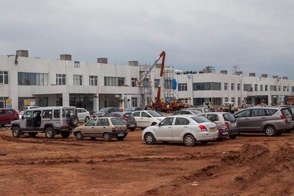 Andhra Pradesh Govt Officials Abandon Cars for New Ones!