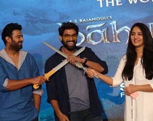 Baahubali 2 Oppo Selfie Expert Rana Prabhas Anushka