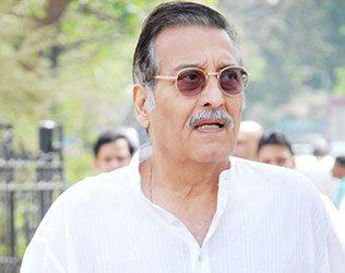Bollywood Star Vinod Khanna Passed Away