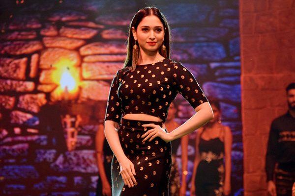 Bollywood X Fashion Show - 'Baahubali 2' Designers Stole a Big Booty